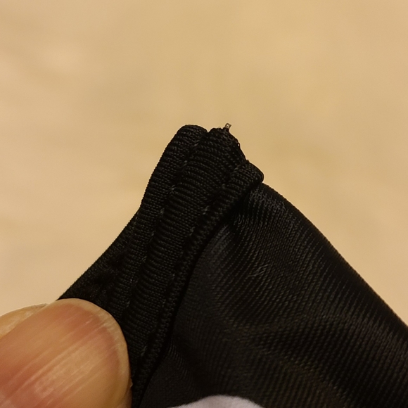 NEW Sephora Black + White Polka Dot Fabric Face Mask Covering - Picture 5 of 7